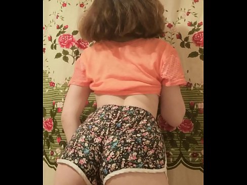 ❤️ Sexet ung babe laver en striptease ved at filme sine shorts på kamera ❤️❌ Sex video at da.befuck-net.ru ️