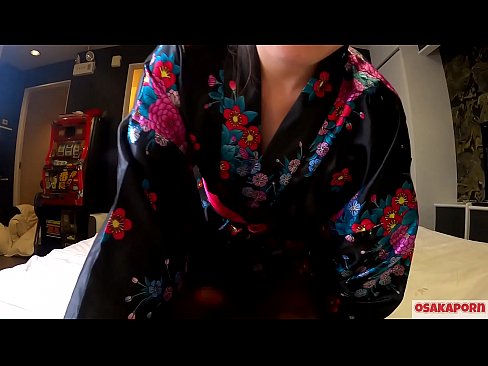 ❤️ Ung cosplay pige elsker sex til orgasme med en sprøjte i en hestepige og et blowjob. Asiatisk pige med behåret fisse og smukke bryster i traditionel japansk kostume i amatørvideo, der viser onani med fucklegetøj. Sakura 3 OSAKAPORN. ❤️❌ Sex video at da.befuck-net.ru ️